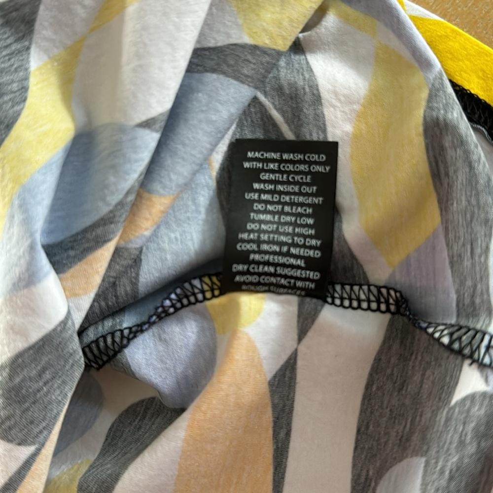 Postmarc Patterned Polo - Size Medium - image 4